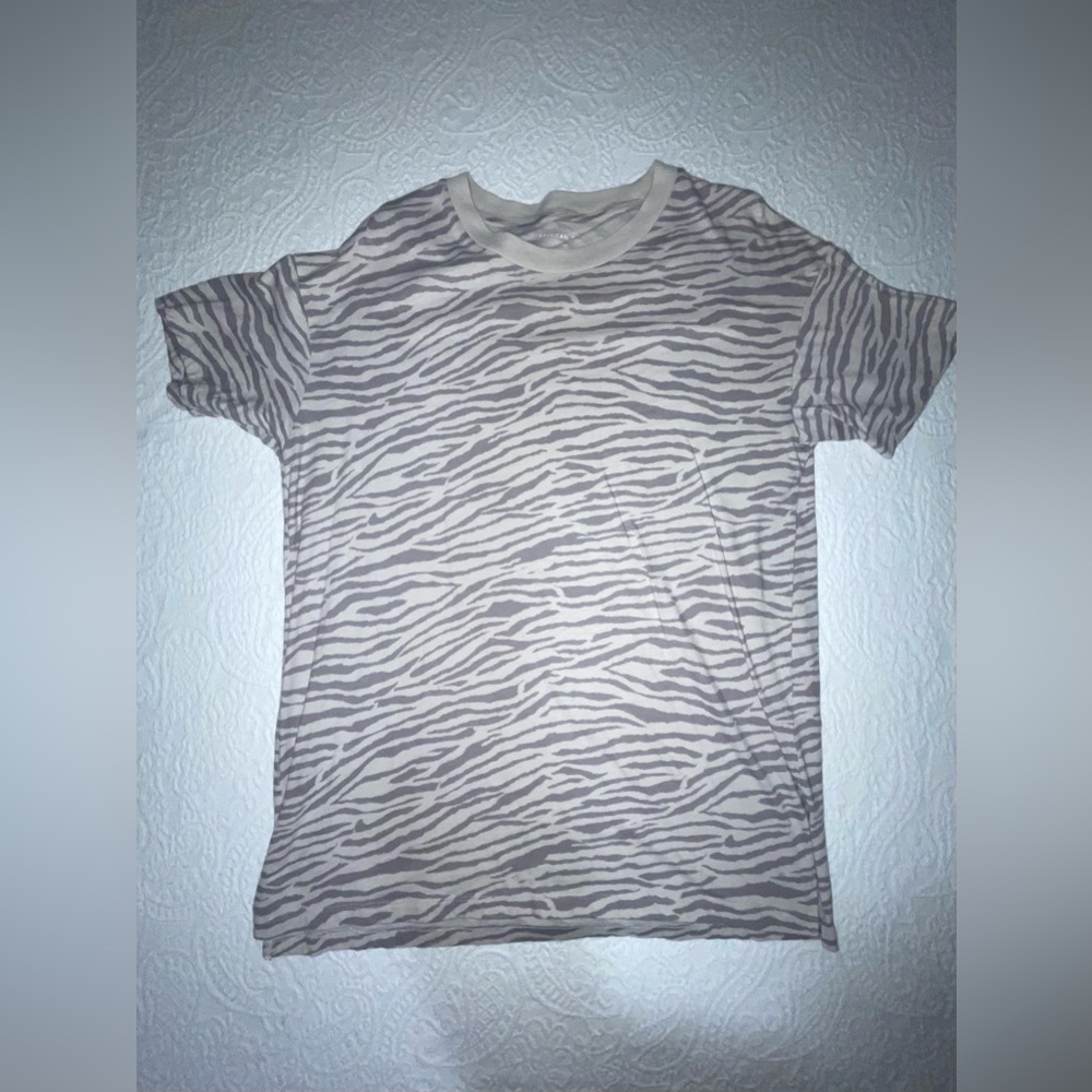 American Eagle zebra print oversized tee